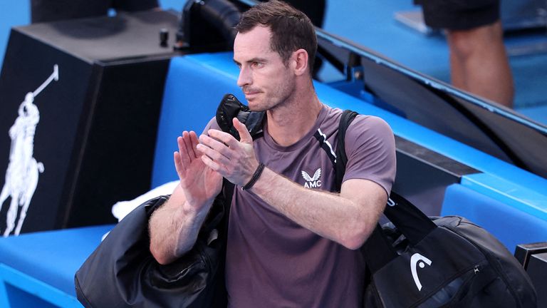 Britain&#39;s Andy Murray walks off the court after losing against Argentina&#39;s Tomas Martin Etcheverry during their men&#39;s singles match on day two of the Australian Open tennis tournament in Melbourne on January 15, 2024. (Photo by Martin KEEP / AFP) / -- IMAGE RESTRICTED TO EDITORIAL USE - STRICTLY NO COMMERCIAL USE -- 
