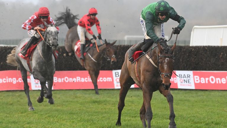 El Fabiolo and Paul Townend win the Bar One Racing Hilly Way Steeplechase at Cork